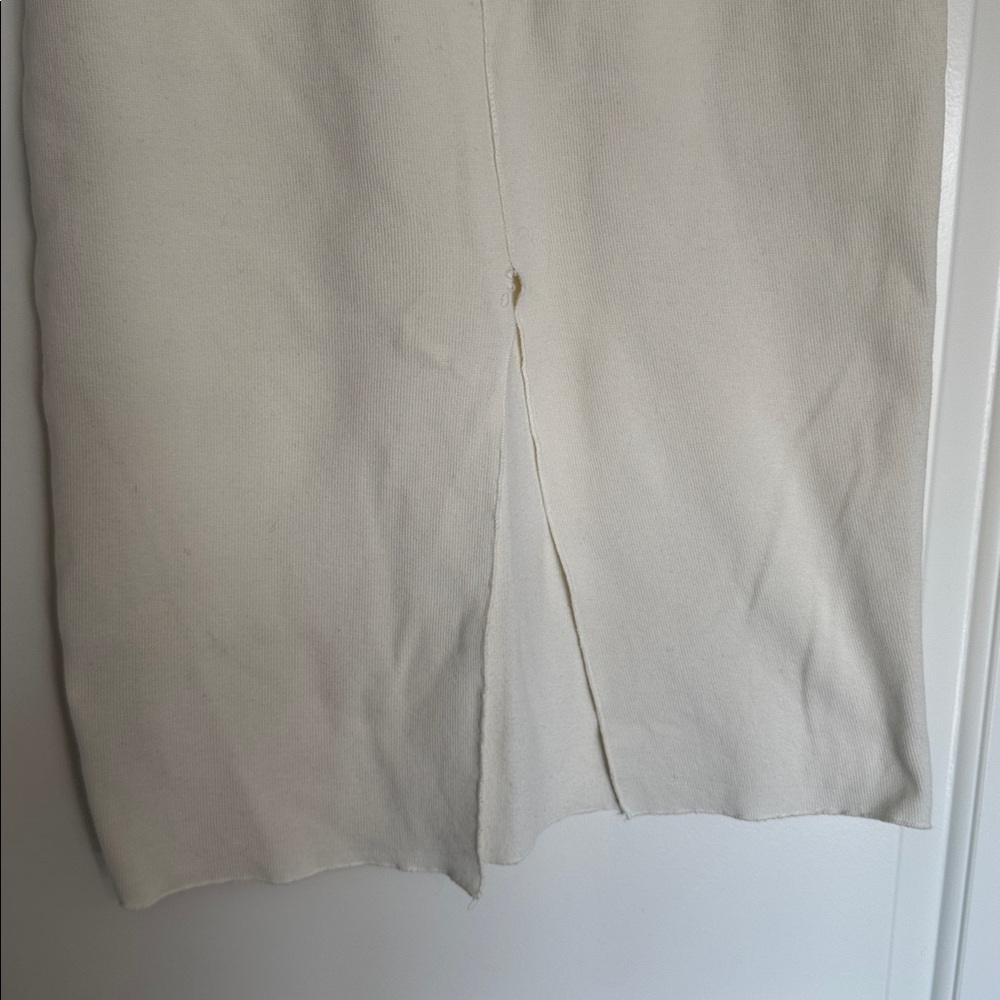 Zara Cream Pencil Skirt - Picture 3 of 4